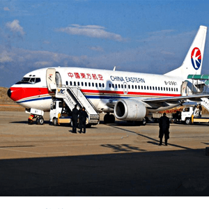 海西德令哈航空运输航空快运业稳步发展的原因是什么？